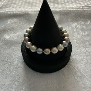 Kissaka Vintage Glass Pearl Bracelet